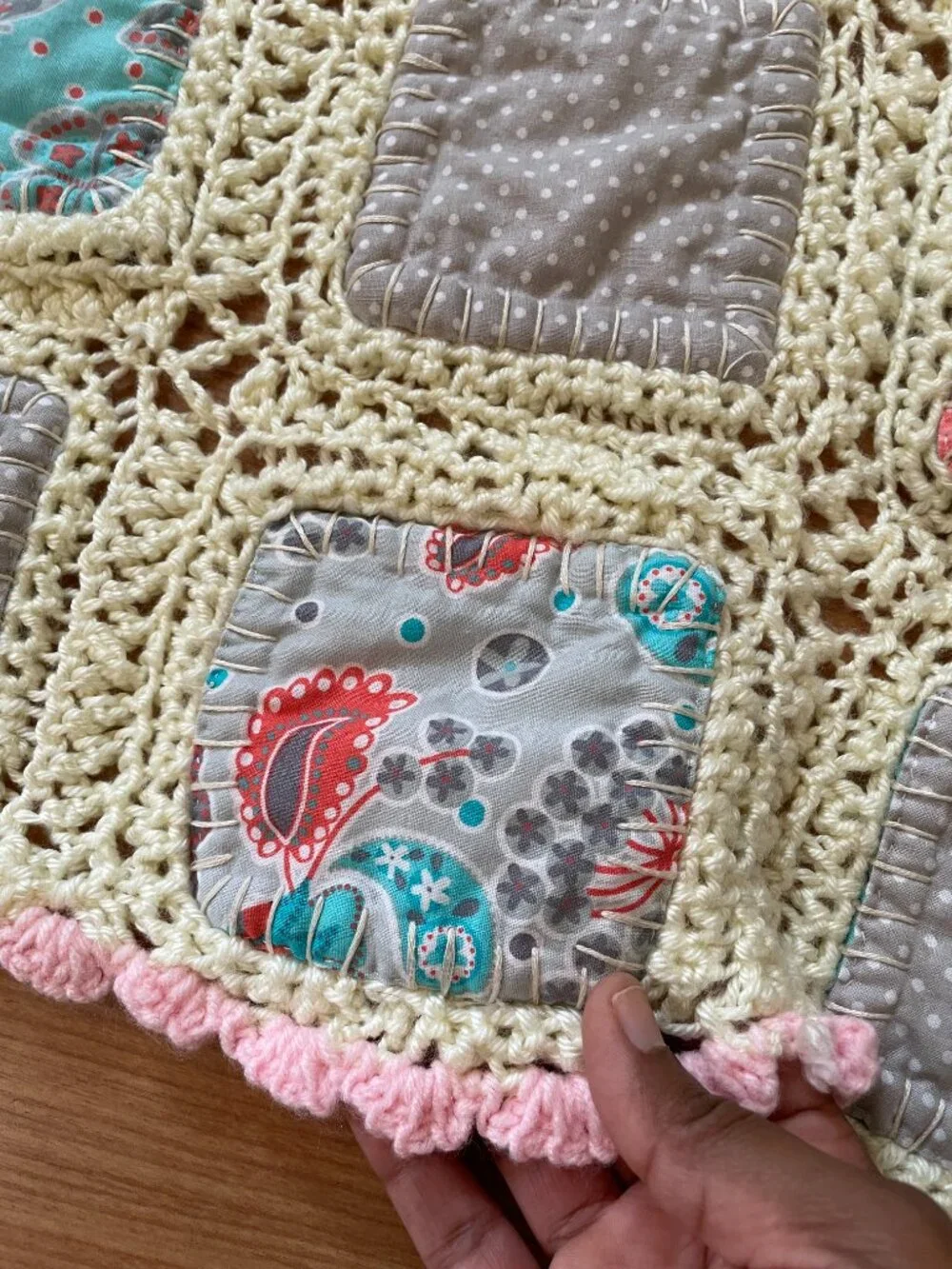 VTG Handmade Crotchet & Scrappy Patchwork Patch Double Sided Blanket, Baby Girl - Picture 9 of 15